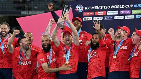 T20 World Cup (English) .